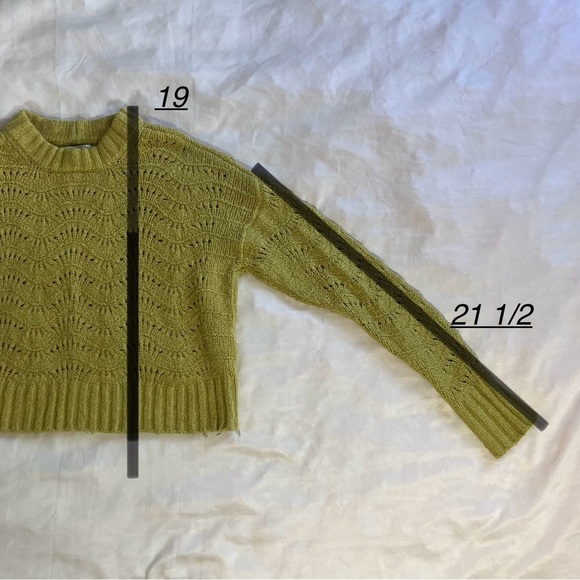 American Eagle Cropped Knit Sweater - Picture 7 of 9
